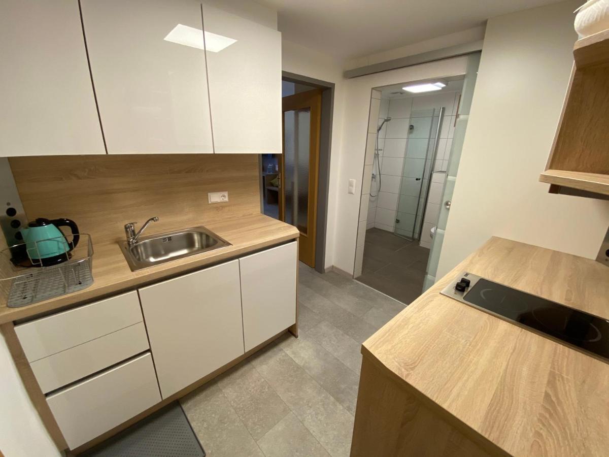 Privatzimmer Und Ferienwohnungen Leeb 퍼센버그 외부 사진