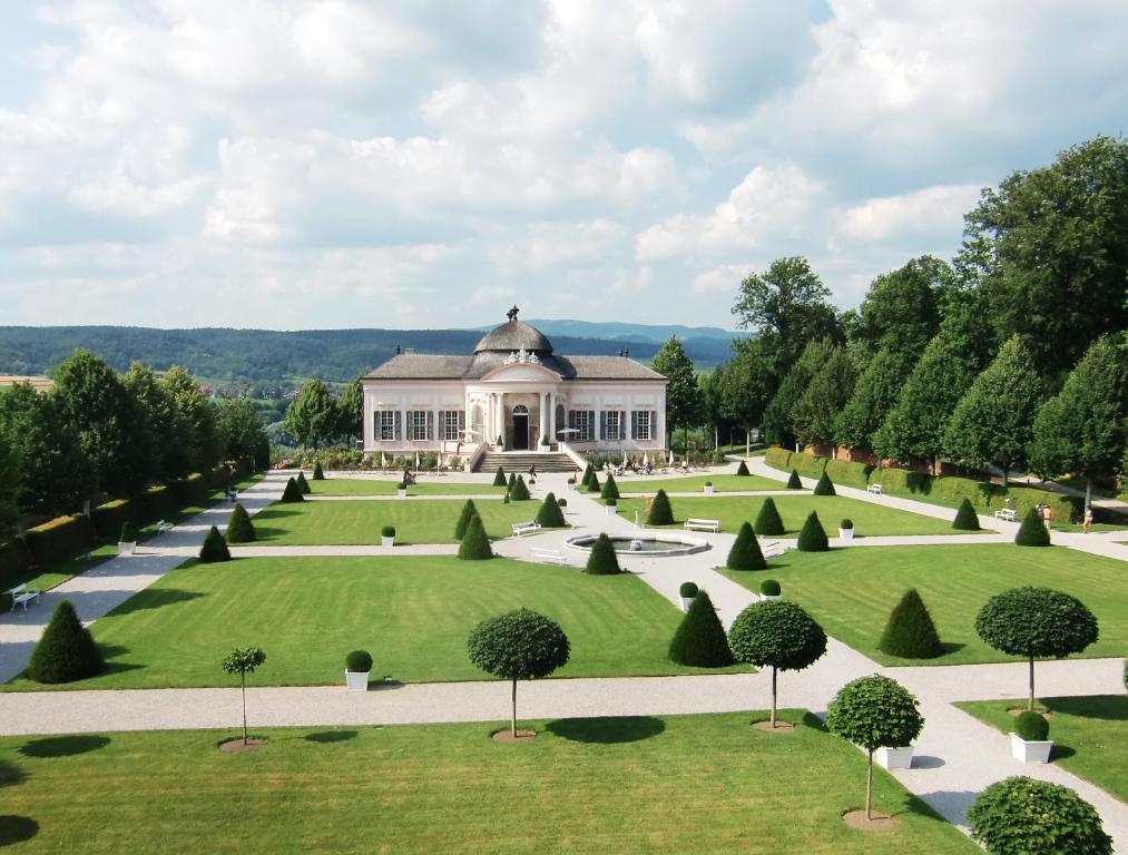 Privatzimmer Und Ferienwohnungen Leeb 퍼센버그 외부 사진